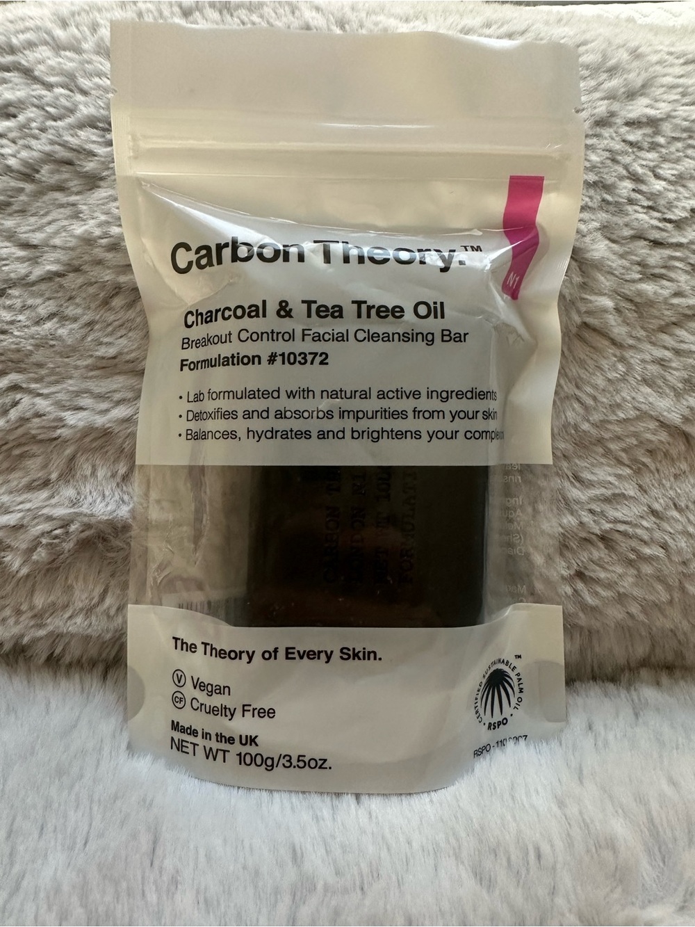 Carbon Theory - Charcoal & Tea Tree Oil Facial Cleansing Bar